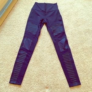 Alo High Waist Motto Legging